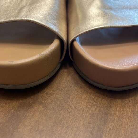 Women's Pelican Leather Platform Sandal Gold Soze 10 - Picture 2 of 8